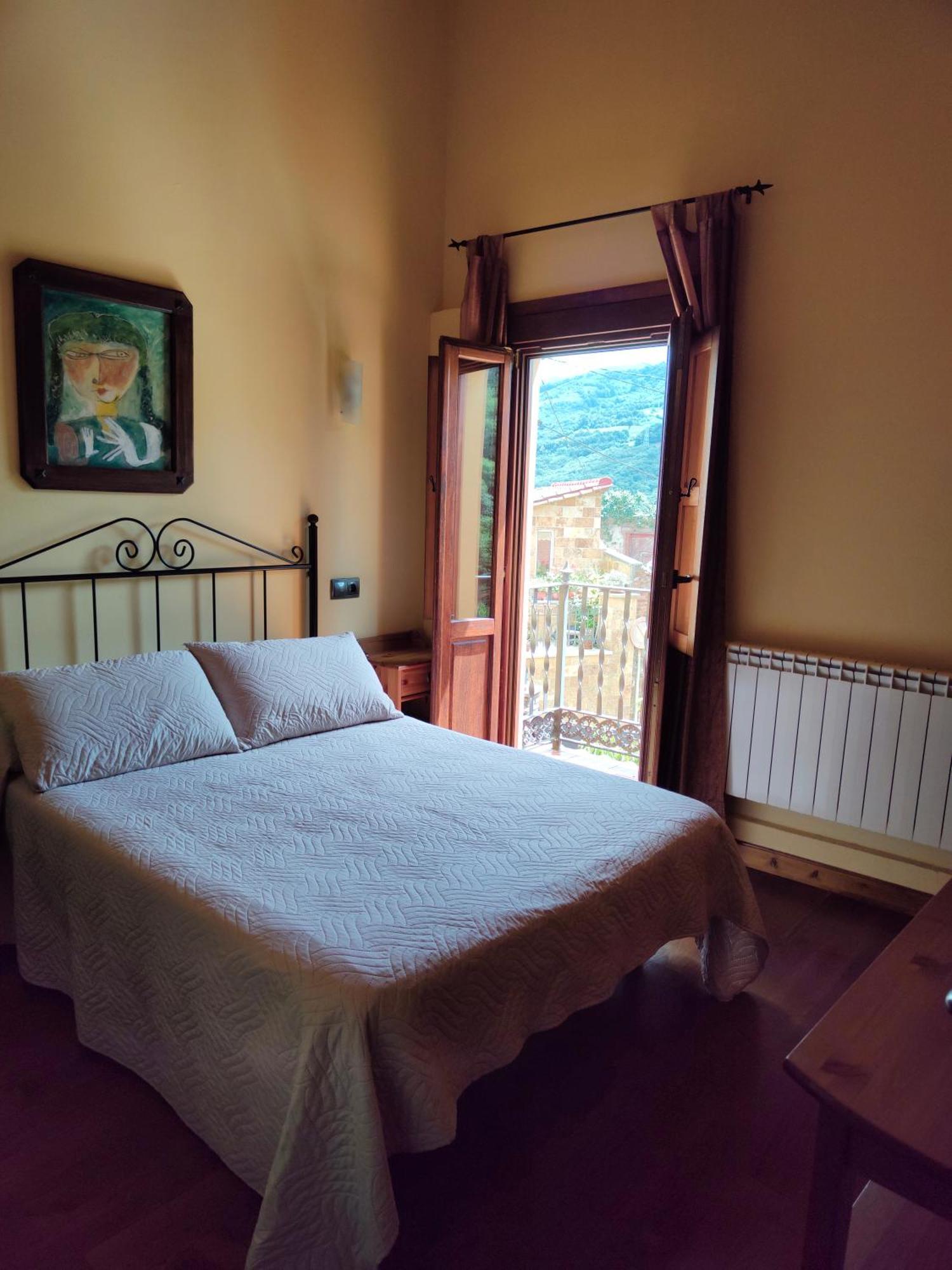 Hotel Dona Gaudiosa Pola de Lena Dış mekan fotoğraf