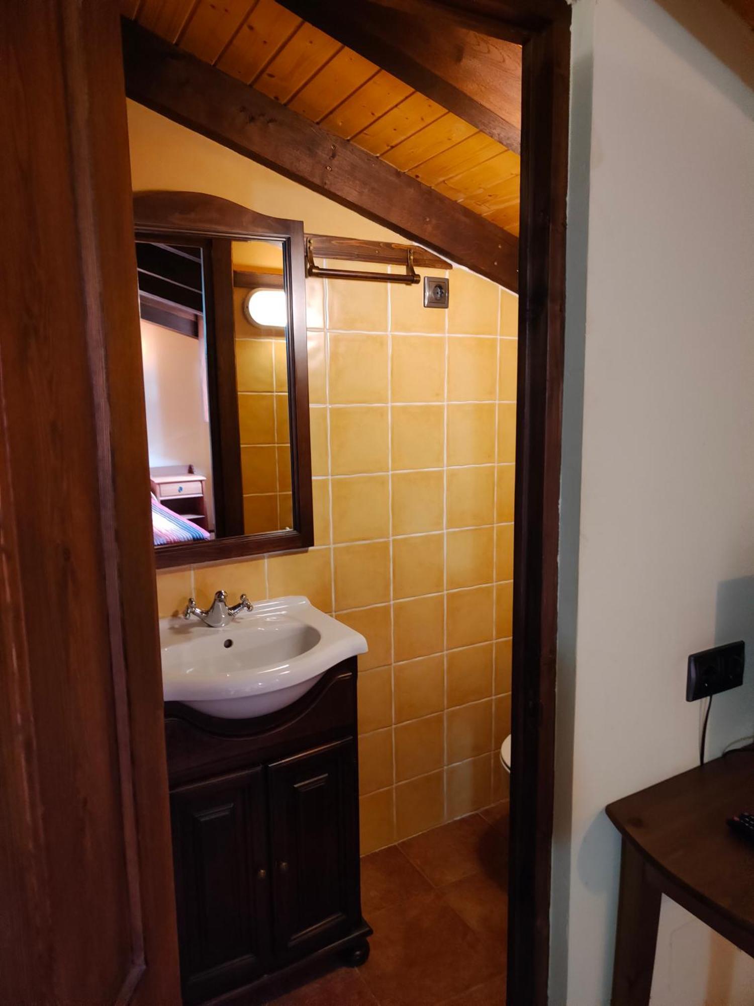 Hotel Dona Gaudiosa Pola de Lena Dış mekan fotoğraf